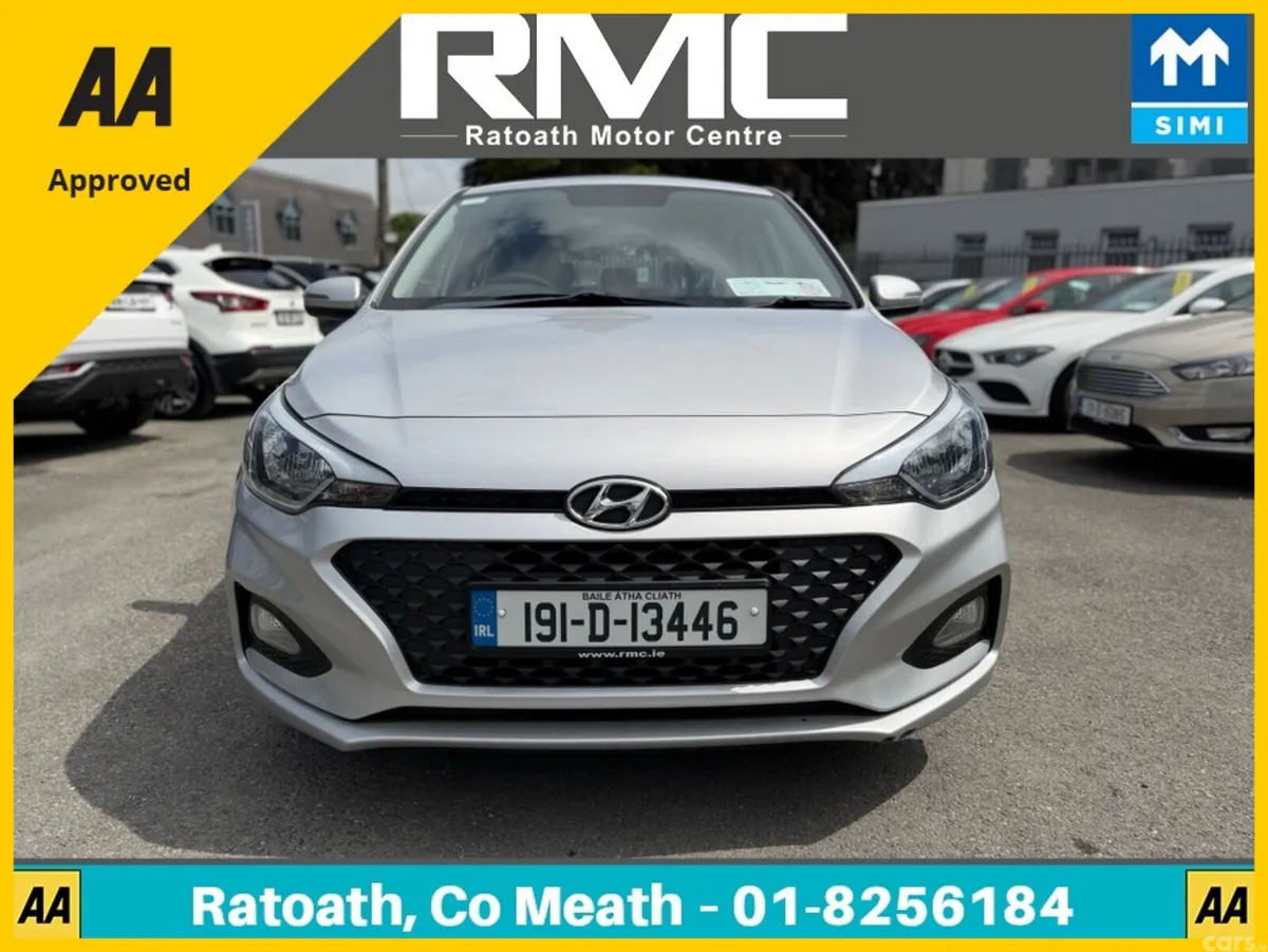 Hyundai i20 Hatchback, Petrol, 2019, Grey