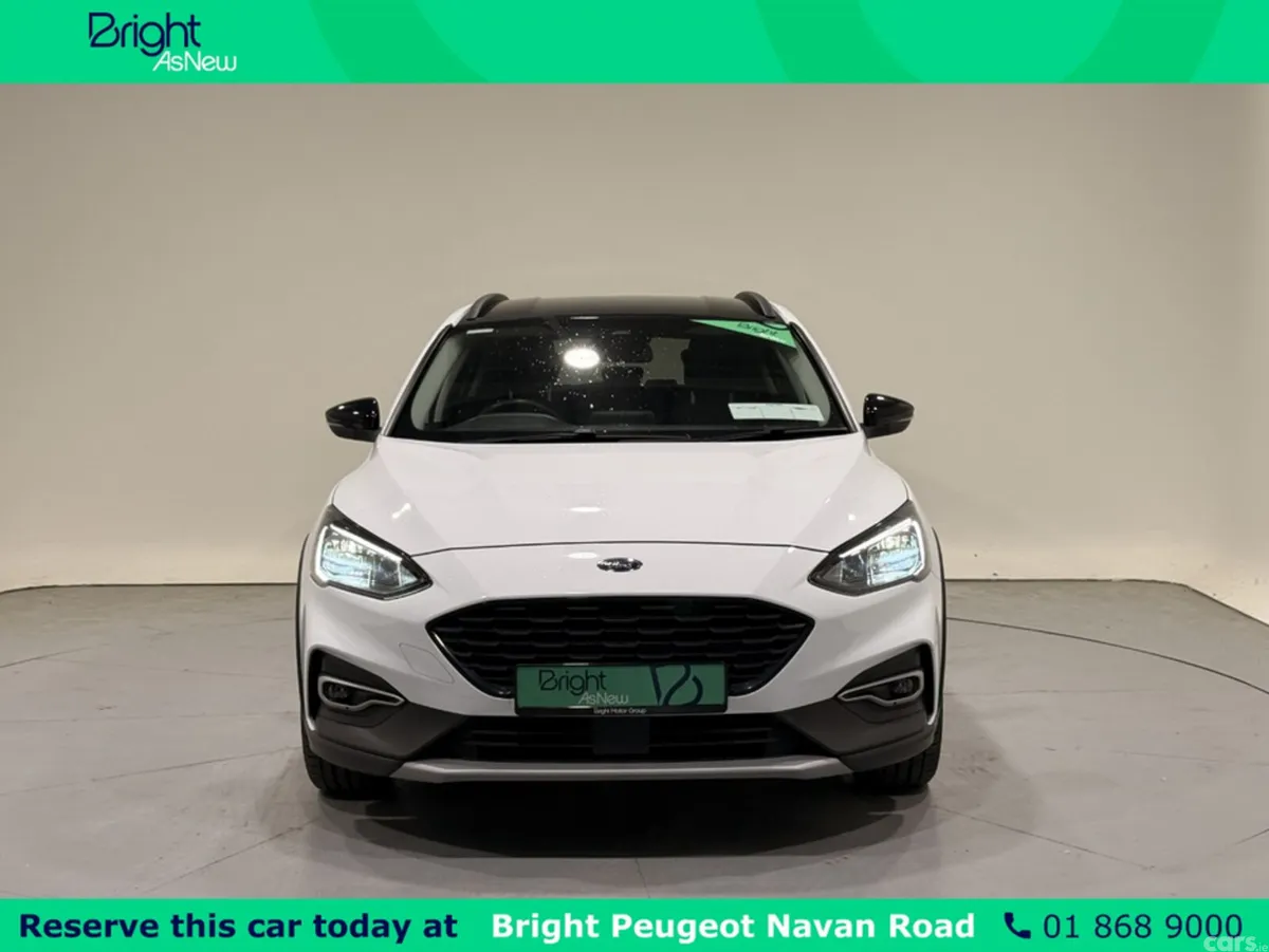 Ford Focus Hatchback, Petrol, 2021, White