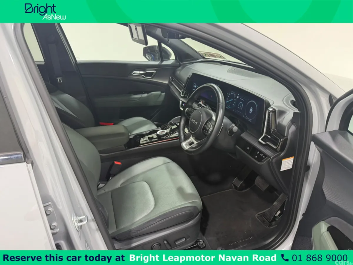 Kia Sportage MPV, Petrol Plug-in Hybrid, 2024, Grey