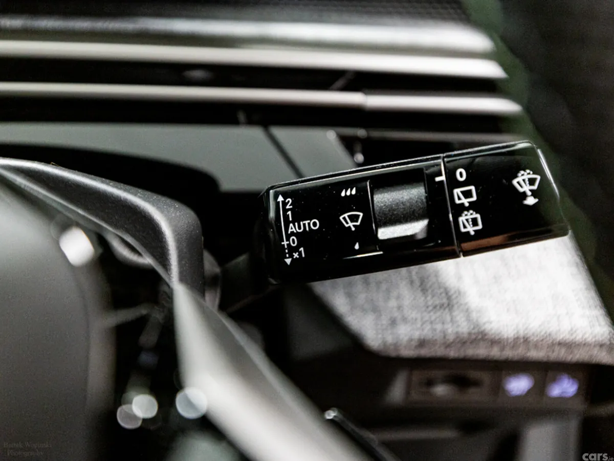 Peugeot 5008 SUV, Electric, 2026, Grey