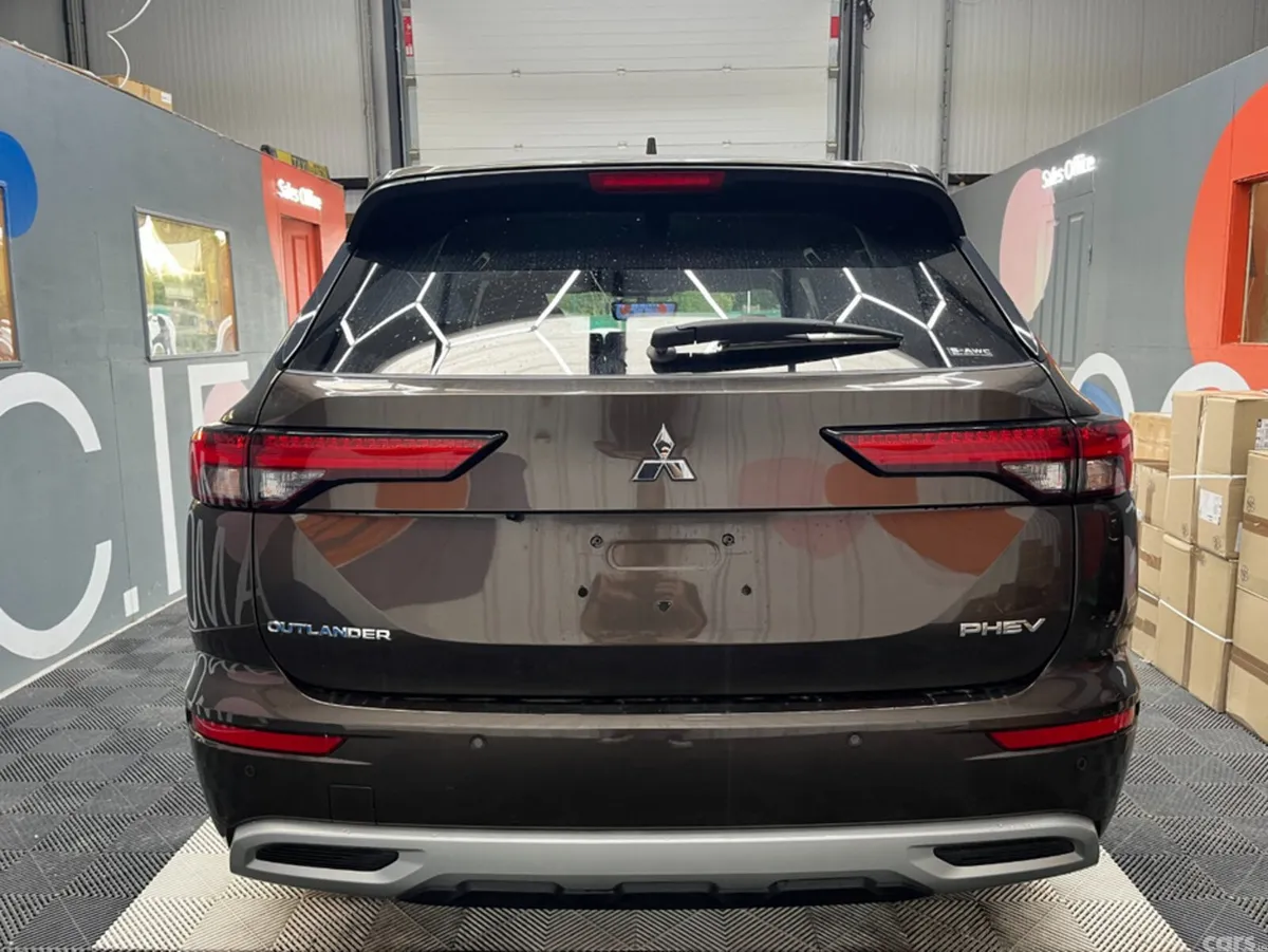 Mitsubishi Outlander SUV, Petrol, 2023, Brown