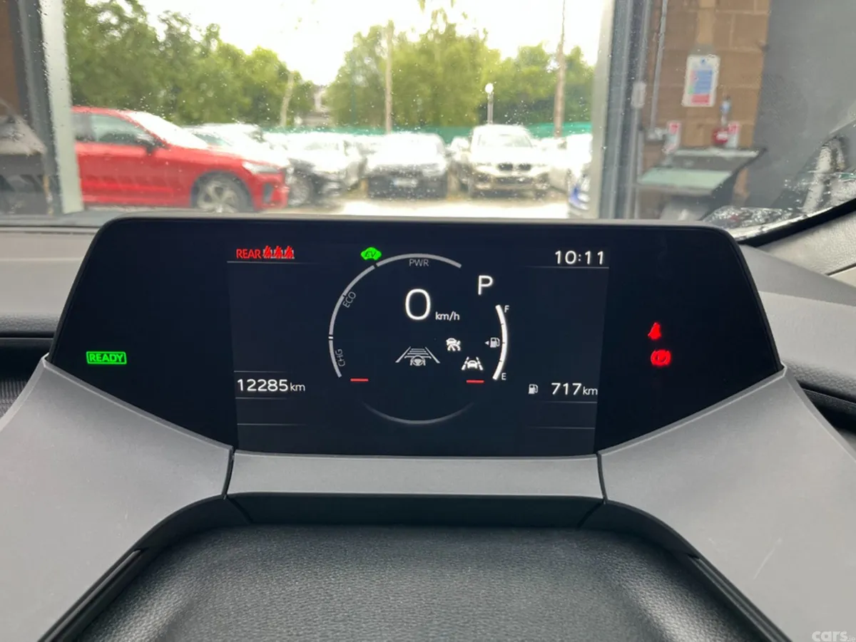Toyota Prius Estate, Petrol, 2025, White
