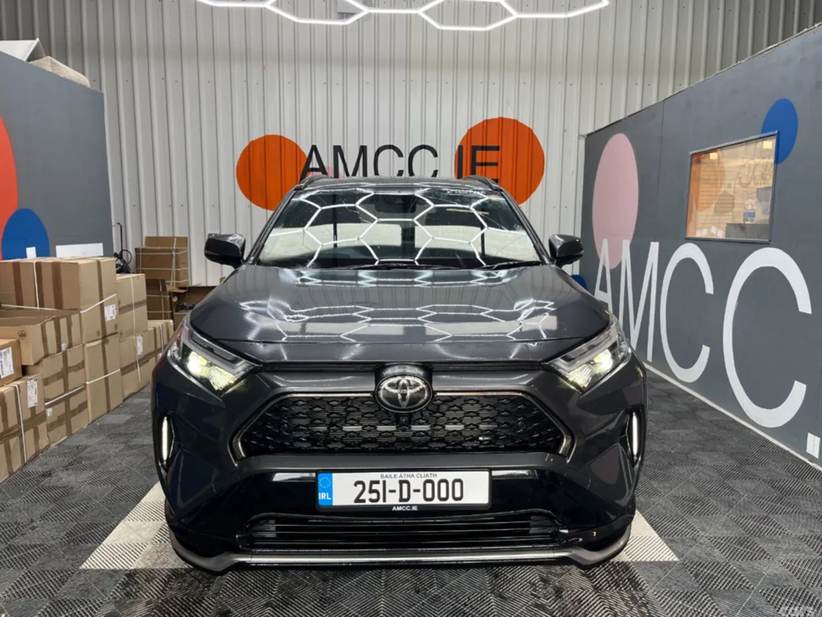 Toyota RAV4 SUV, Petrol Hybrid, 2025, Grey