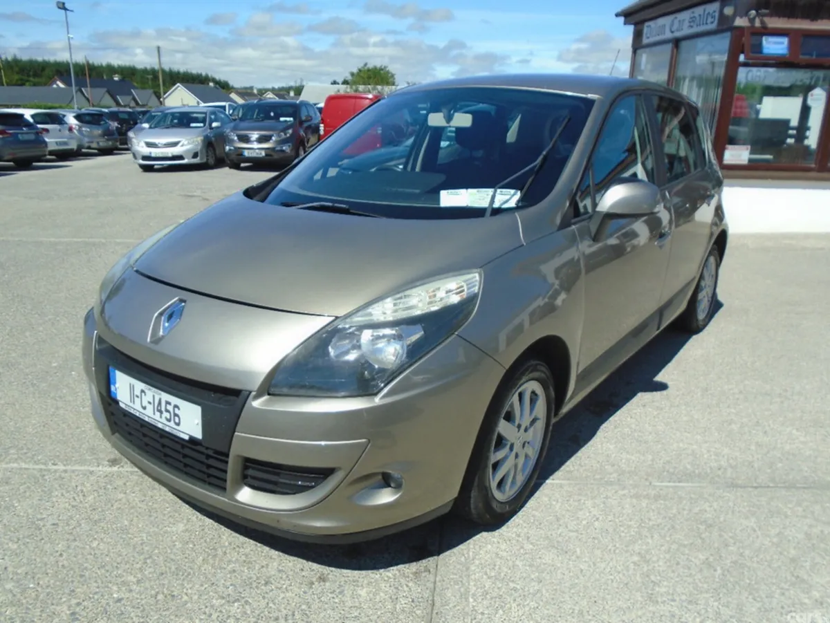 Renault Scenic Hatchback, Diesel, 2011, Gold