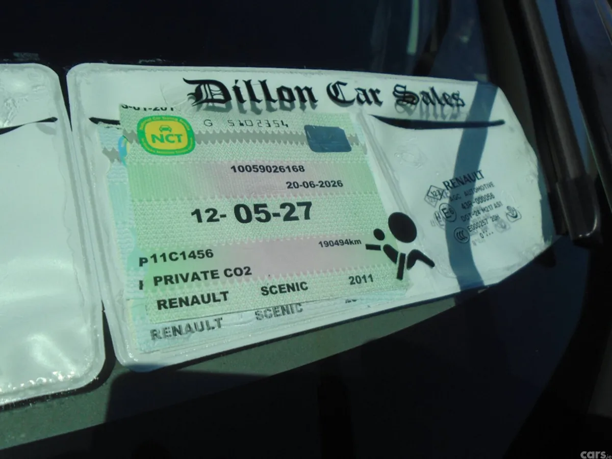 Renault Scenic Hatchback, Diesel, 2011, Gold