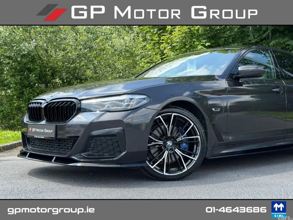 BMW 5-Series Saloon, Petrol Plug-in Hybrid, 2022, Grey