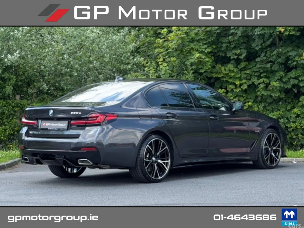 BMW 5-Series Saloon, Petrol Plug-in Hybrid, 2022, Grey