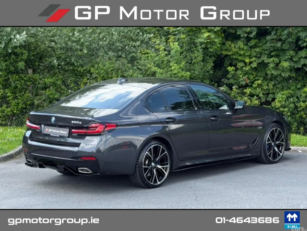 BMW 5-Series Saloon, Petrol Plug-in Hybrid, 2022, Grey