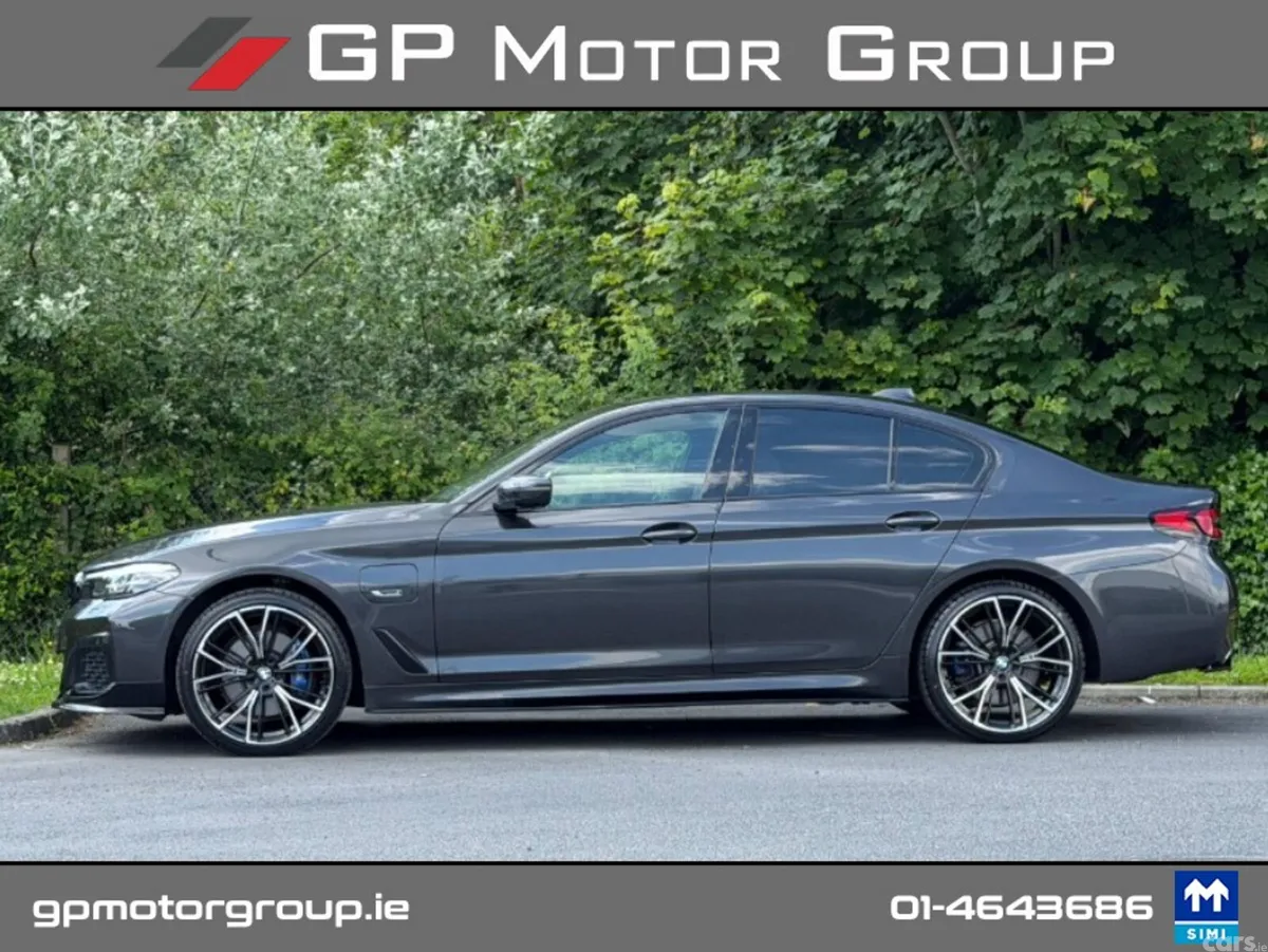 BMW 5-Series Saloon, Petrol Plug-in Hybrid, 2022, Grey