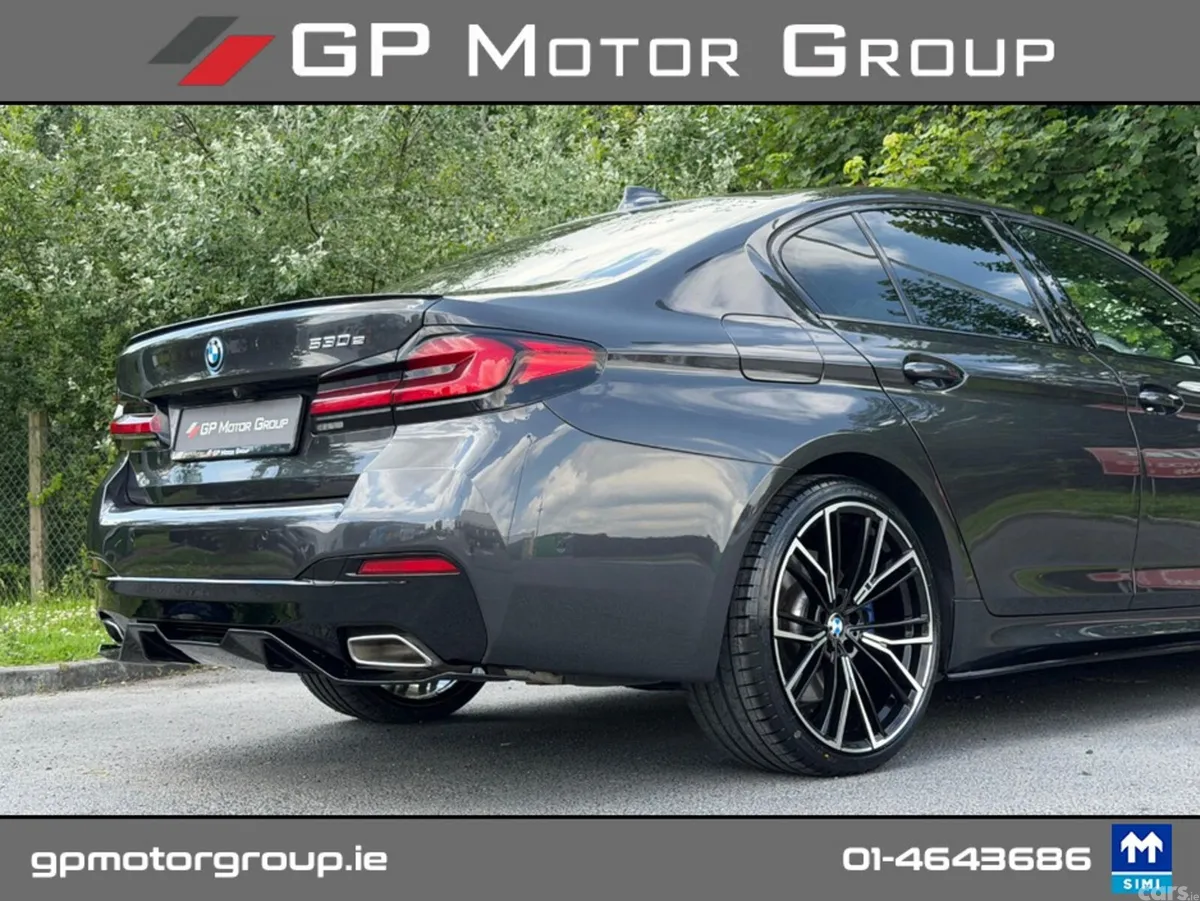 BMW 5-Series Saloon, Petrol Plug-in Hybrid, 2022, Grey