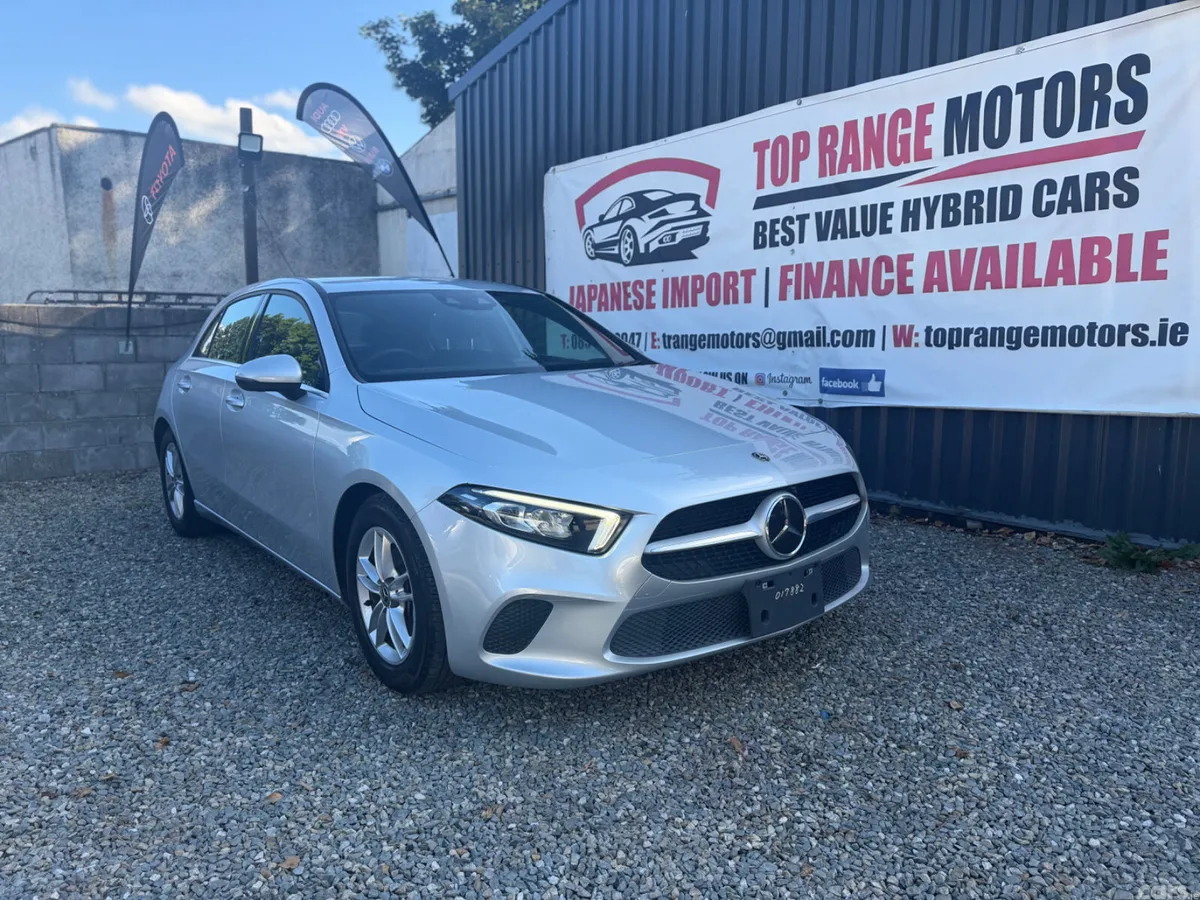 Mercedes-Benz A-Class Hatchback, Petrol, 2021, Silver