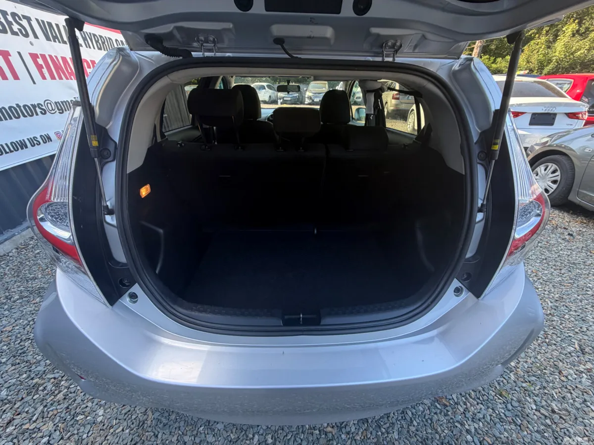 Toyota Aqua Hatchback, Petrol Hybrid, 2017, Silver