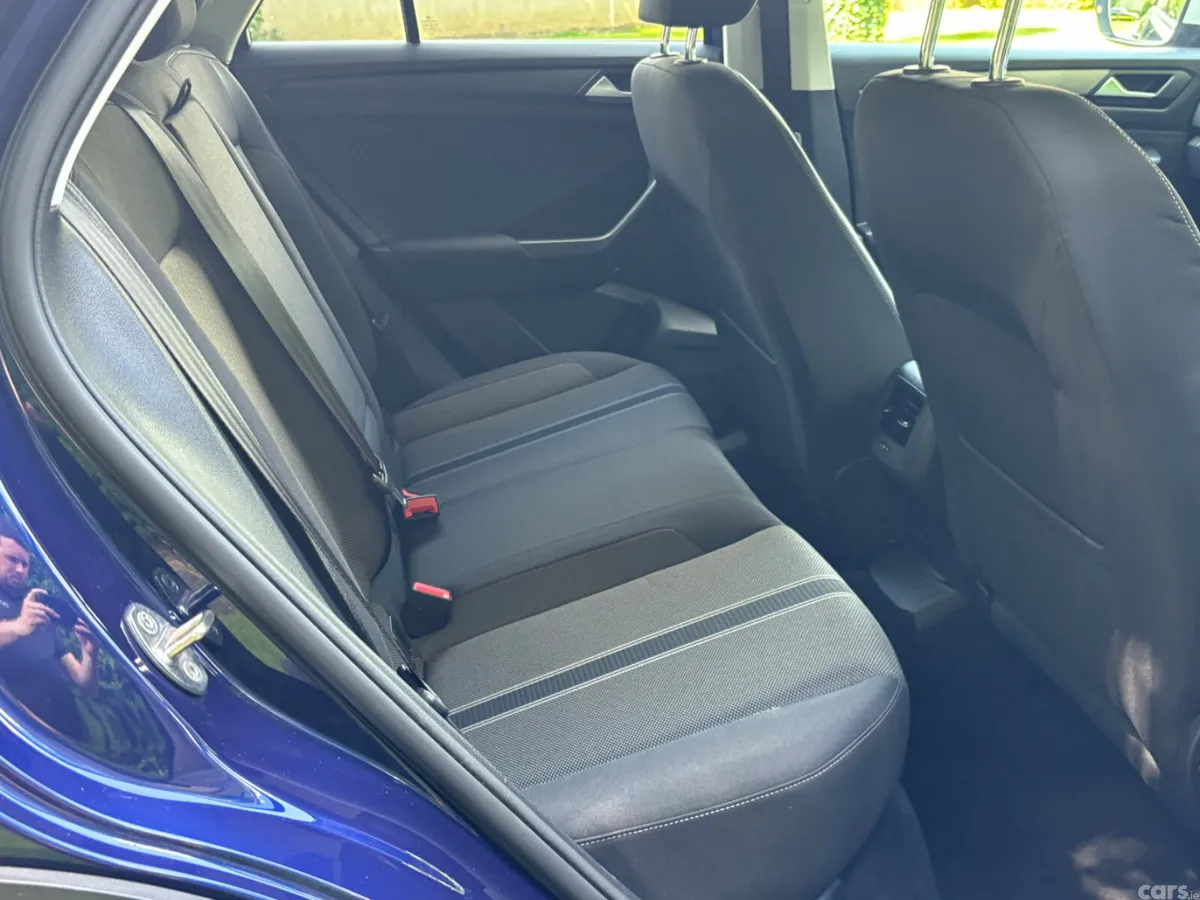 Volkswagen T-Roc SUV, Diesel, 2021, Blue