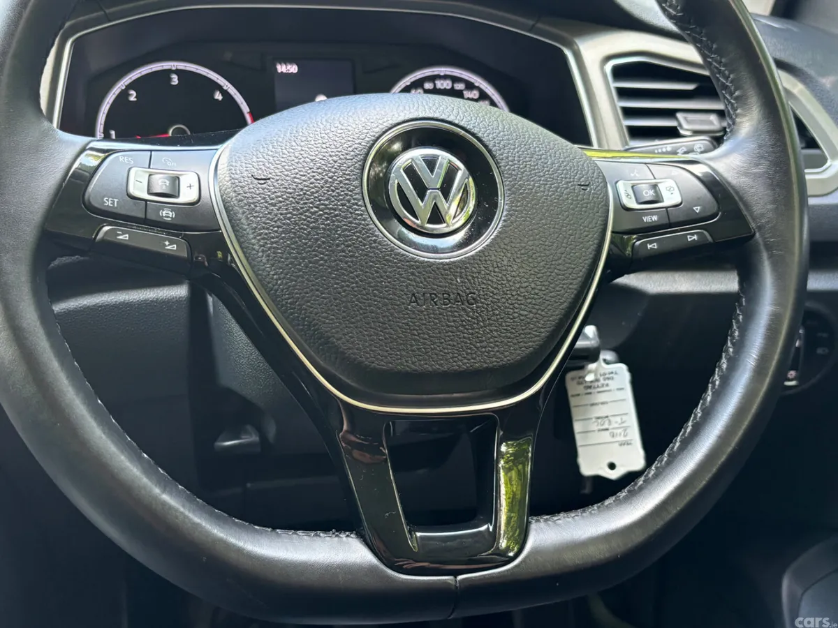 Volkswagen T-Roc SUV, Diesel, 2021, Blue