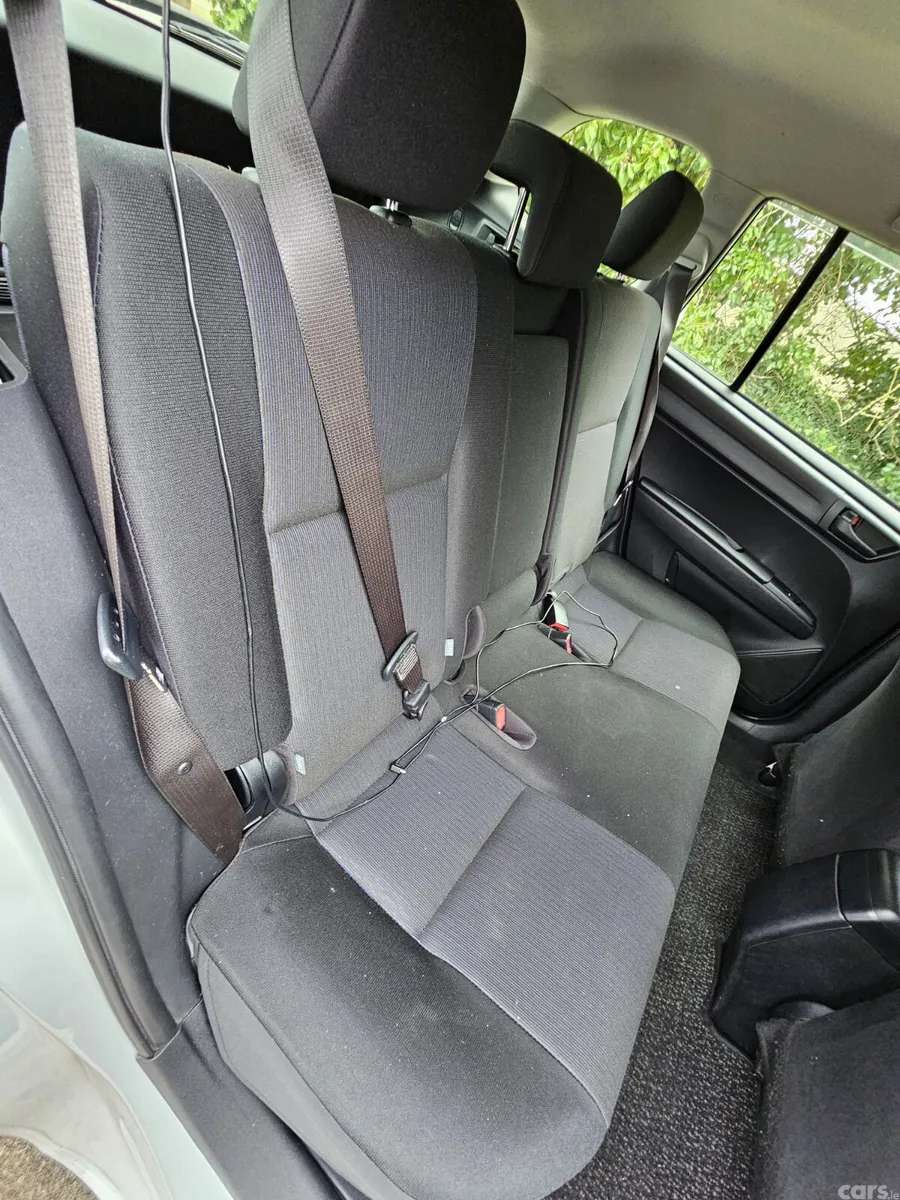 Toyota Corolla Estate, Petrol Hybrid, 2017, Silver