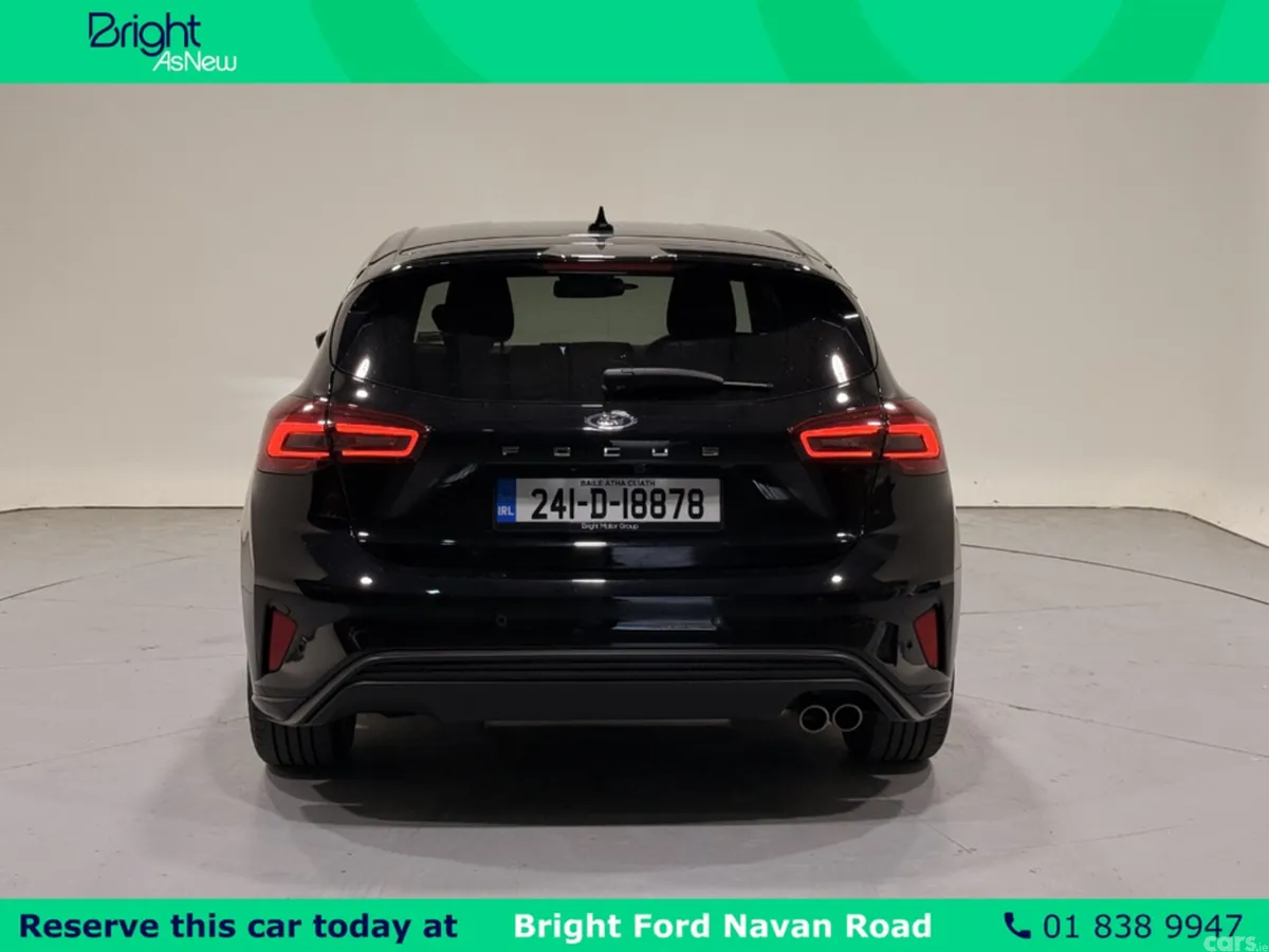 Ford Focus Hatchback, Petrol, 2024, Black
