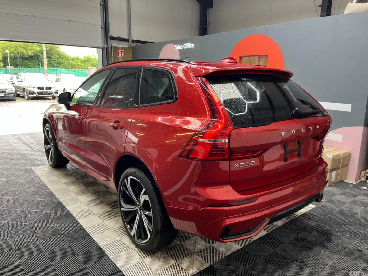 Volvo XC60 SUV, Petrol Plug-in Hybrid, 2024, Red