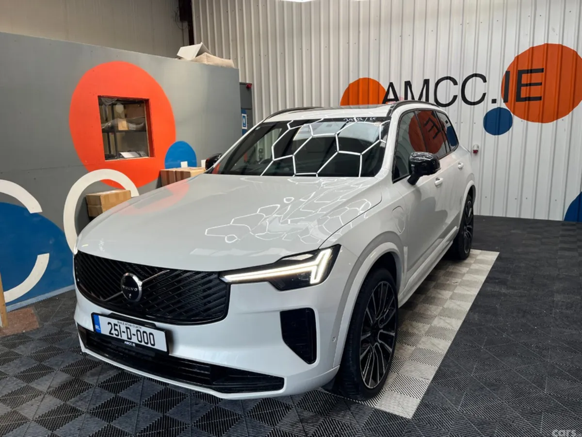 Volvo XC90 SUV, Petrol Plug-in Hybrid, 2025, White