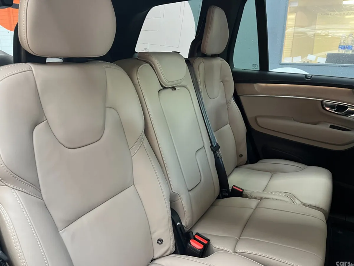 Volvo XC90 SUV, Petrol Plug-in Hybrid, 2025, White