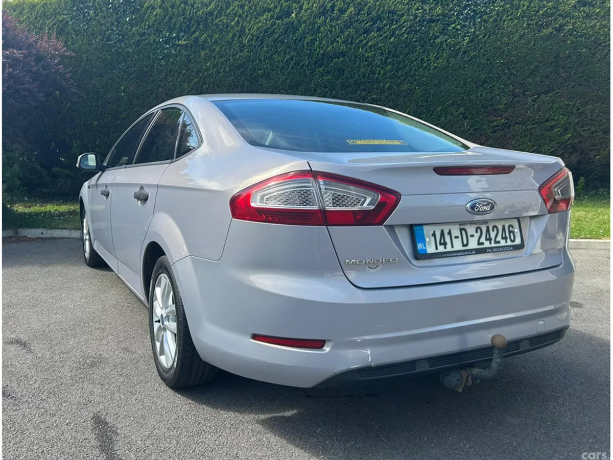 Ford Mondeo Saloon, Diesel, 2014, Grey