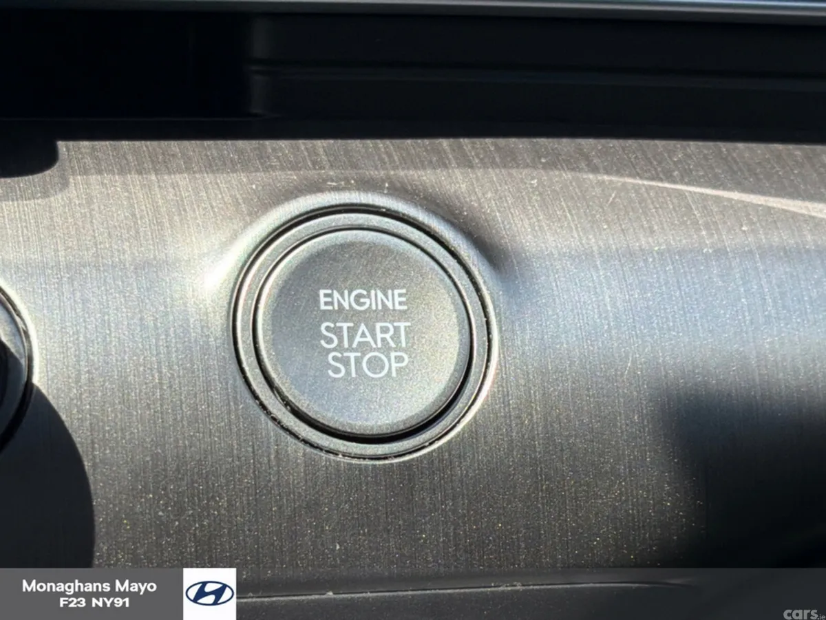 Hyundai KONA MPV, Petrol, 2025, Grey
