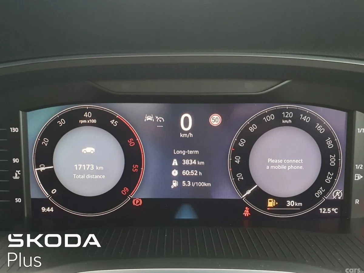 Skoda Octavia Saloon, Diesel, 2025, Red