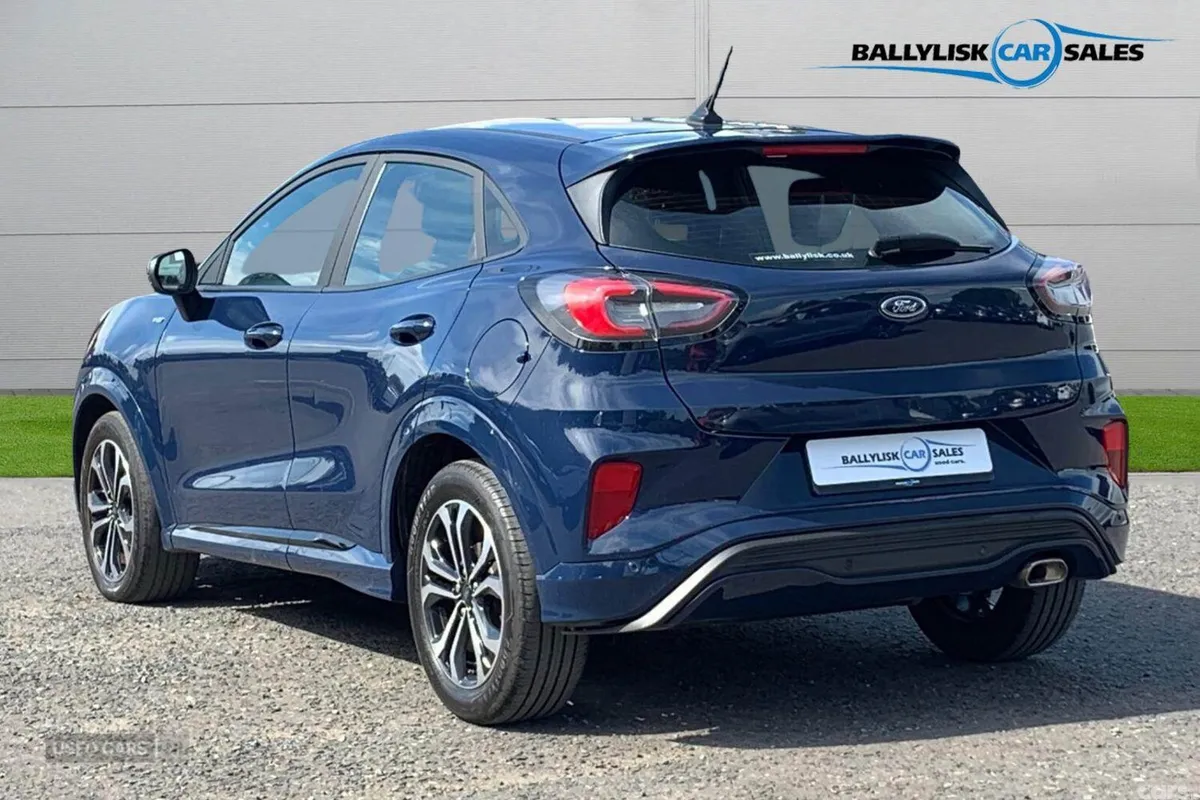 Ford Puma SUV, Petrol Hybrid, 2024, Blue