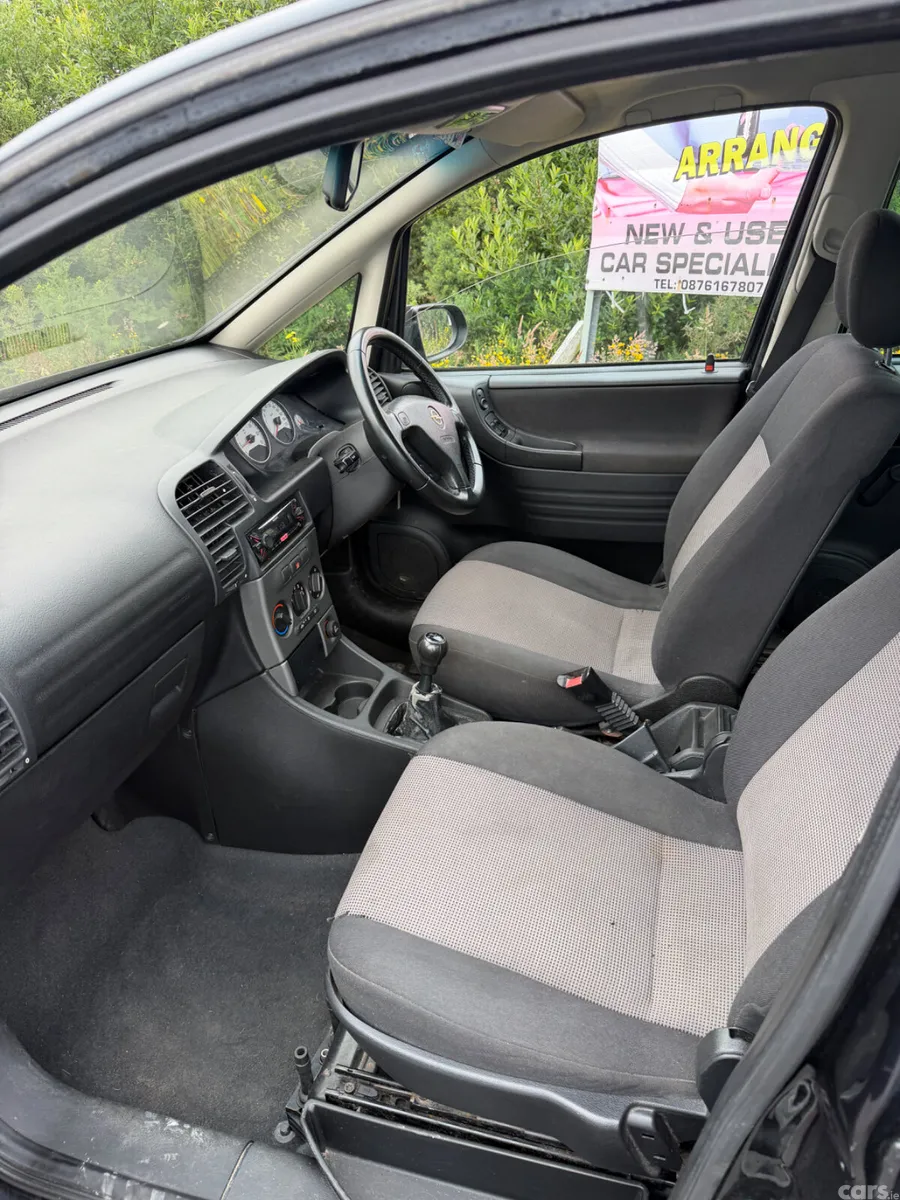 Opel Zafira MPV, Petrol, 2005, Black
