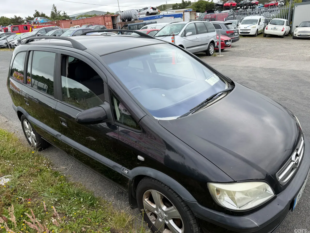 Opel Zafira MPV, Petrol, 2005, Black
