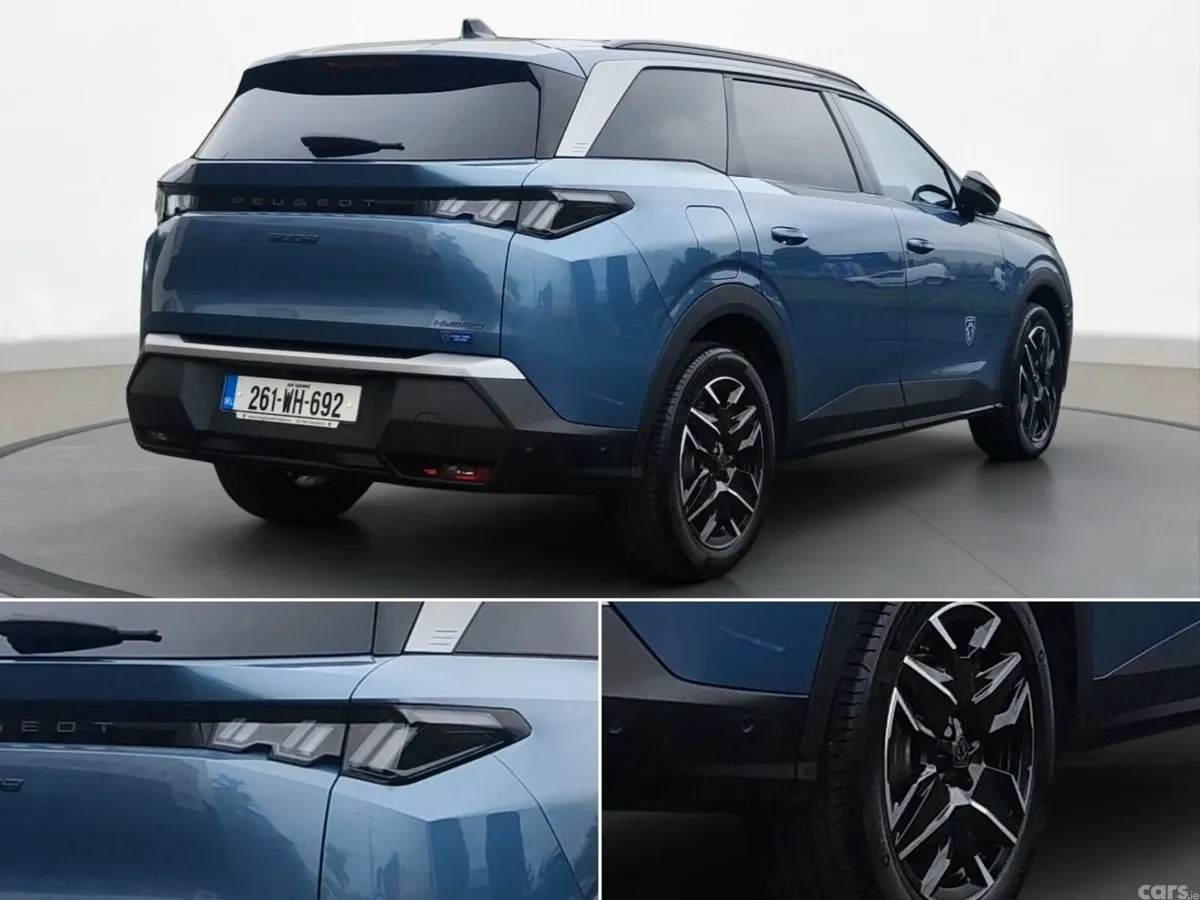 Peugeot 5008 MPV, Petrol Hybrid, 2026, Blue