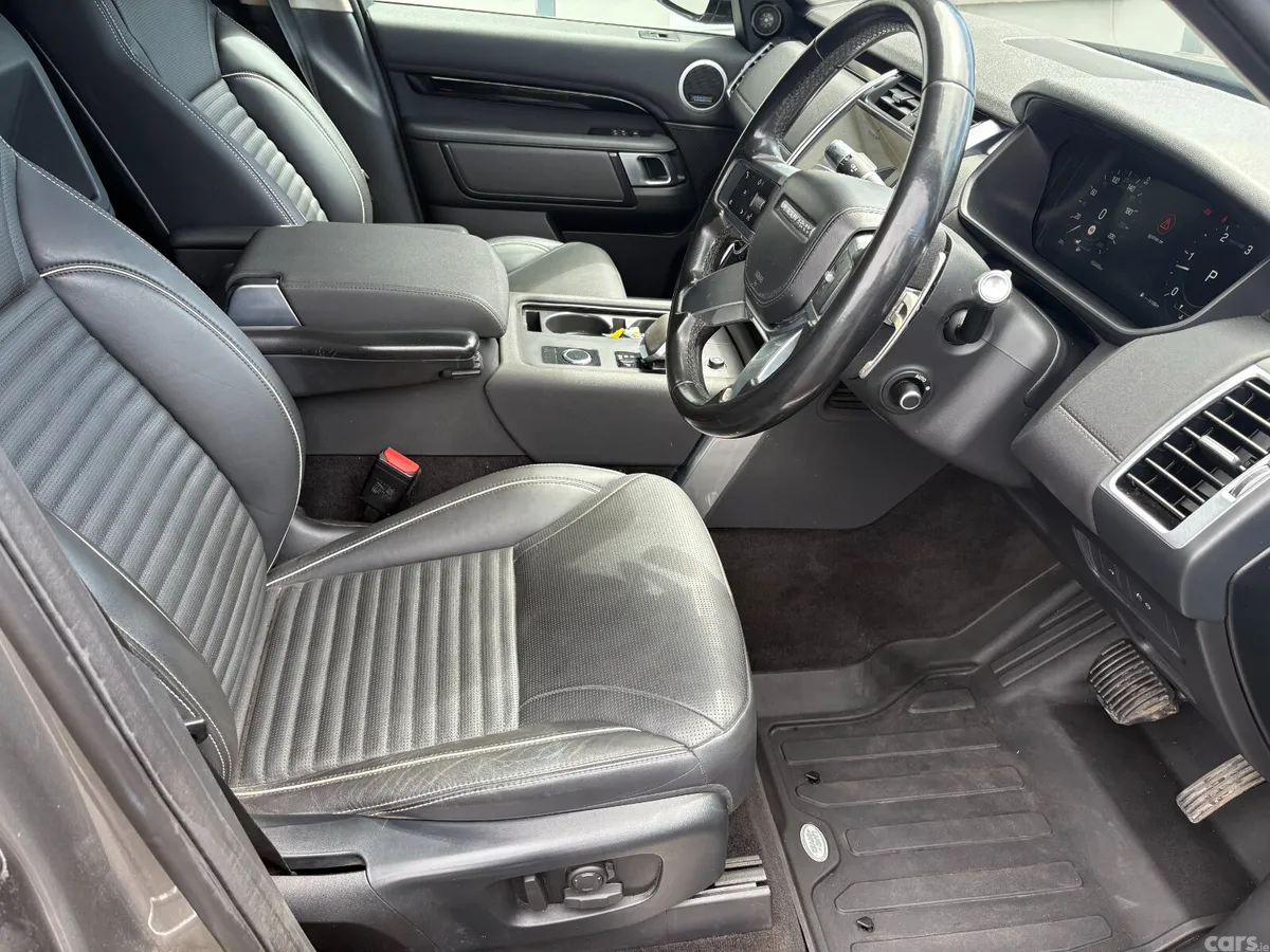 Land Rover Discovery SUV, Diesel, 2021, Grey