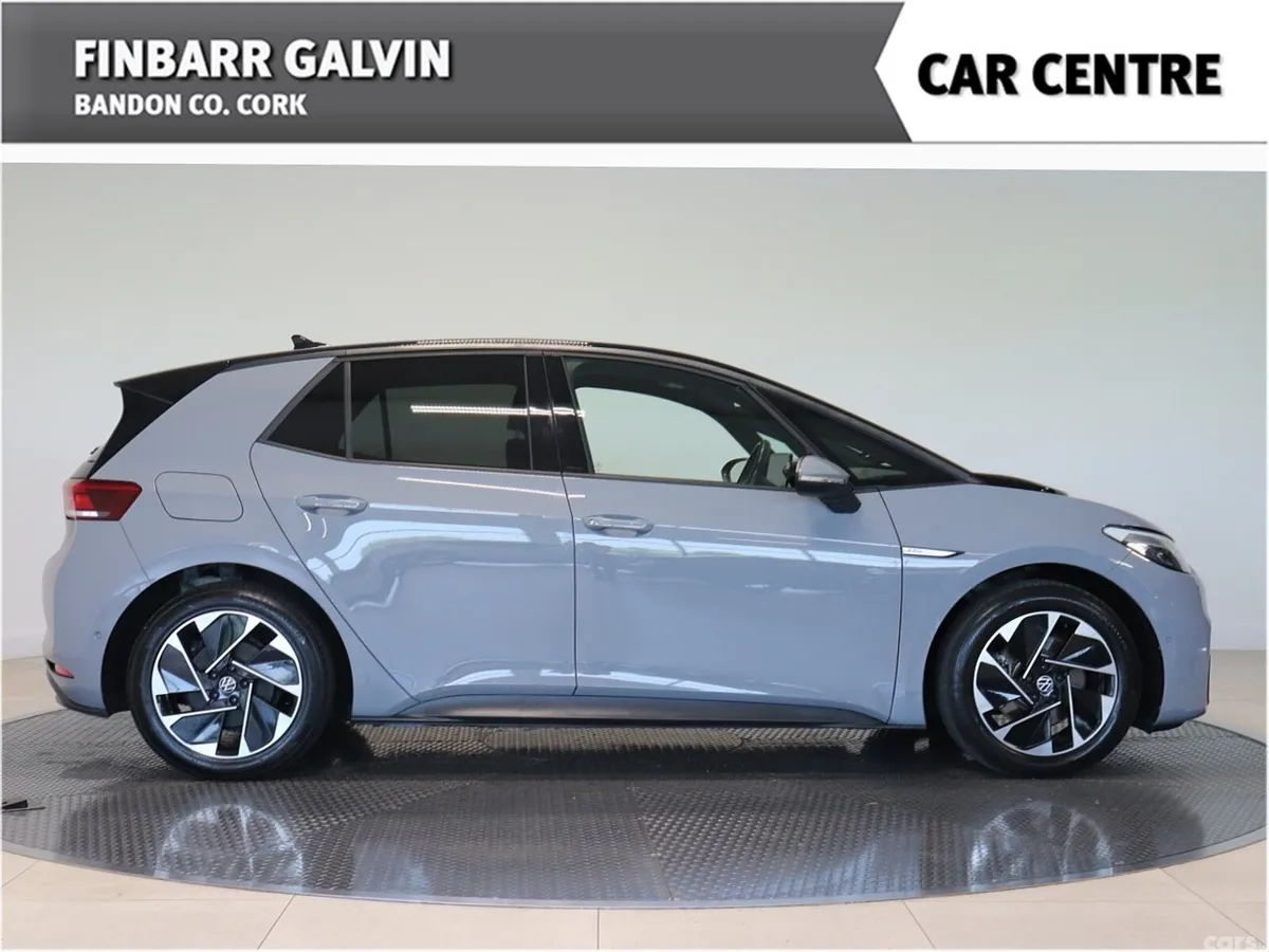 Volkswagen ID.3 Estate, Electric, 2023, Grey