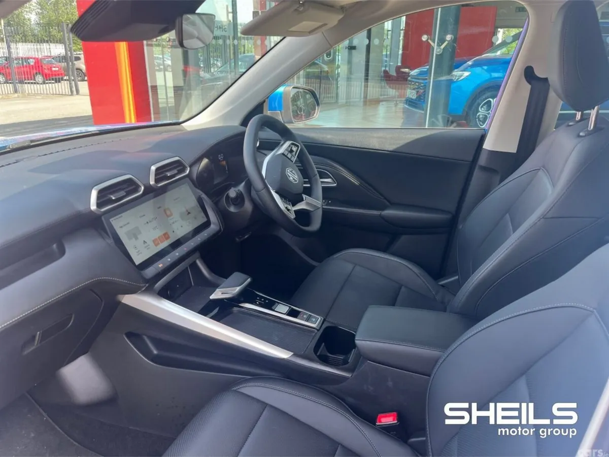 MG ZS Hatchback, Petrol Hybrid, 2026, Blue