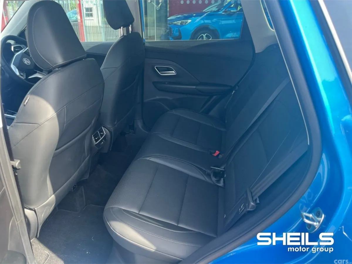 MG ZS Hatchback, Petrol Hybrid, 2026, Blue