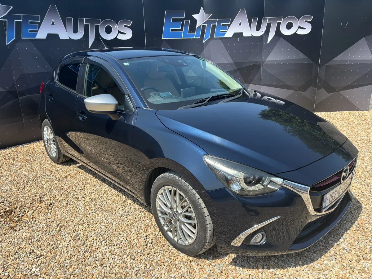 Mazda Demio Hatchback, Diesel, 2015, Blue
