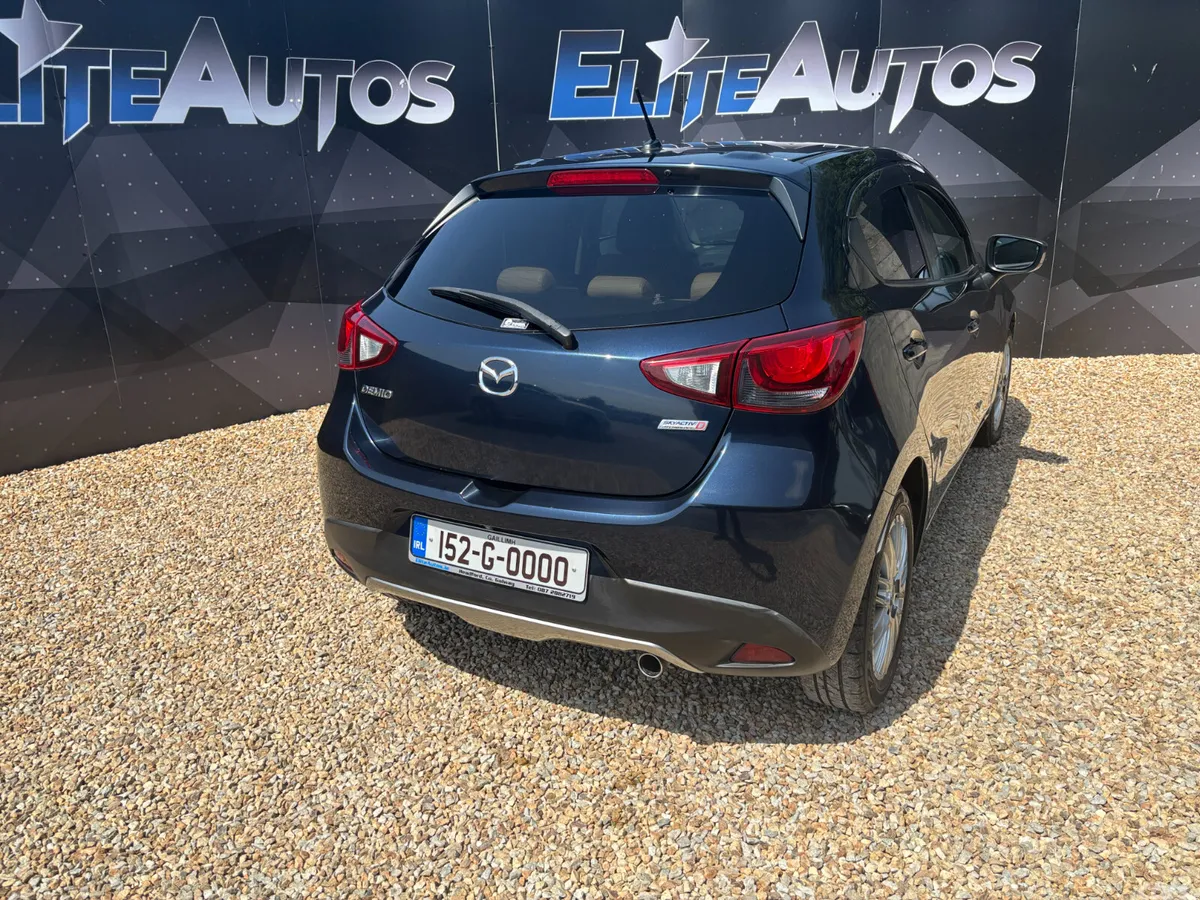 Mazda Demio Hatchback, Diesel, 2015, Blue