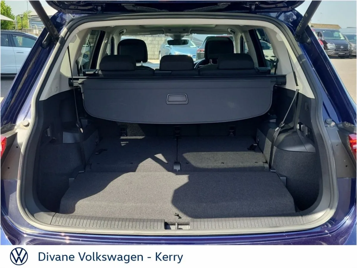 Volkswagen Tiguan Allspace SUV, Diesel, 2023, Blue