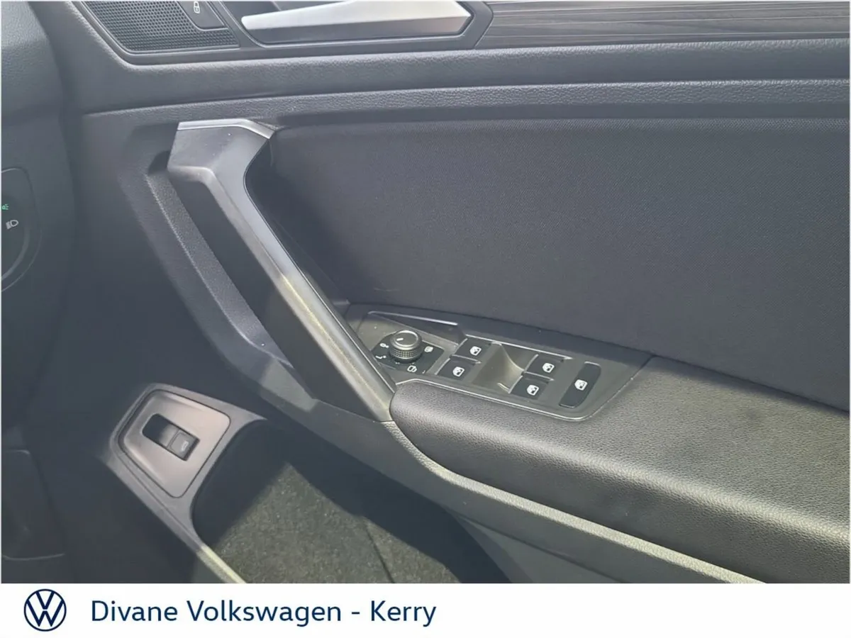Volkswagen Tiguan Allspace SUV, Diesel, 2023, Blue