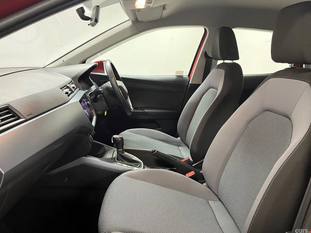 SEAT Arona SUV, Petrol, 2020, Red