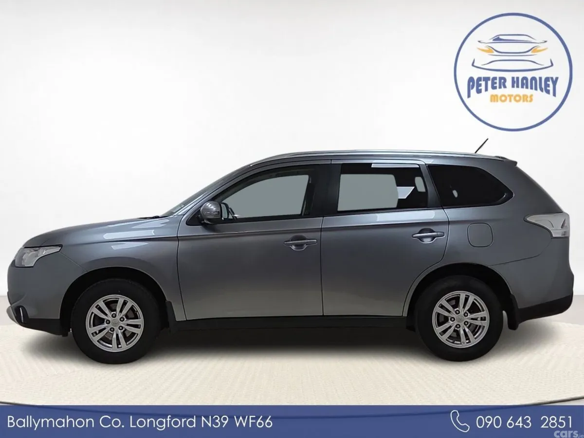 Mitsubishi Outlander SUV, Diesel, 2015, Grey