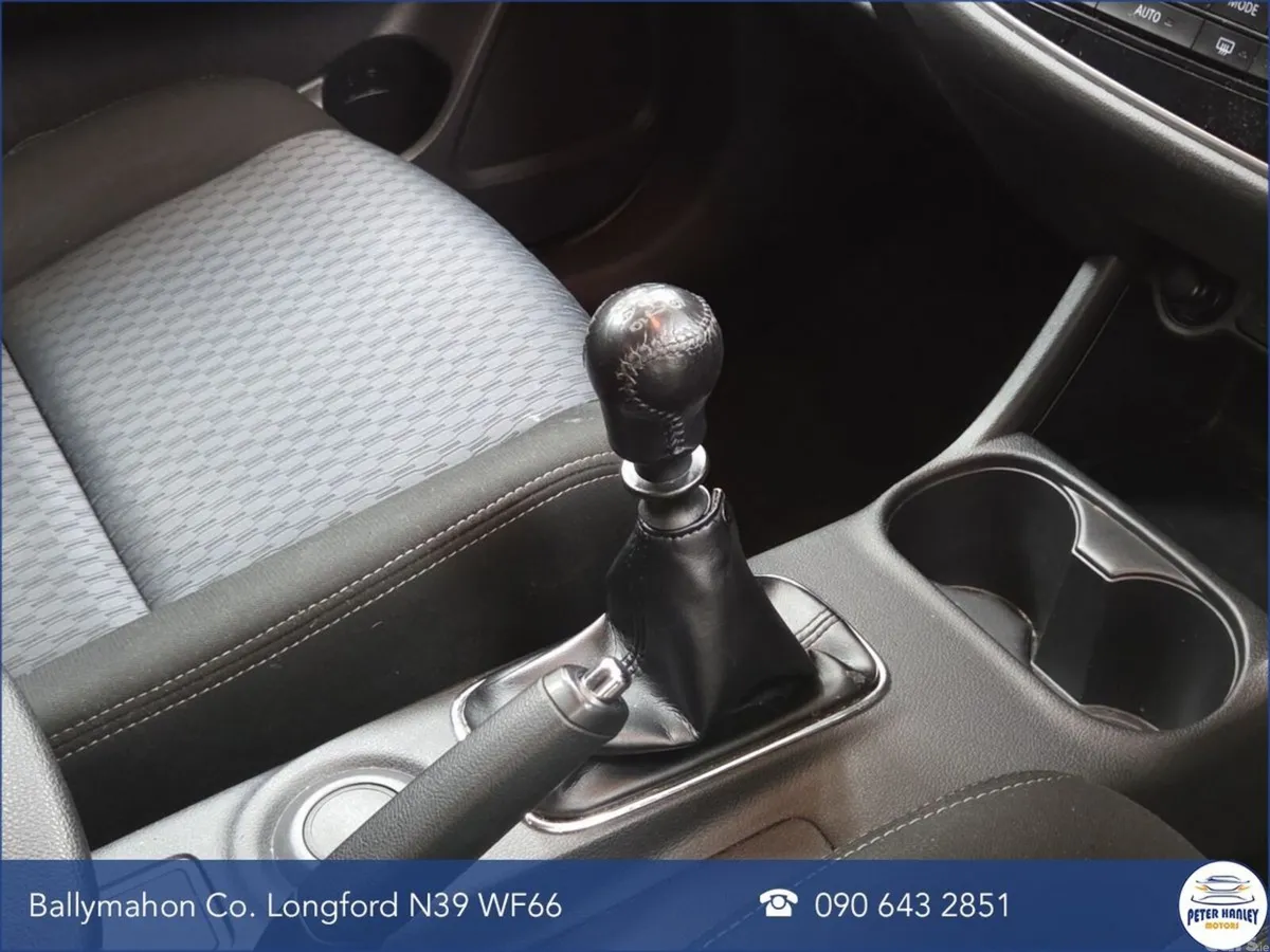 Mitsubishi Outlander SUV, Diesel, 2015, Grey