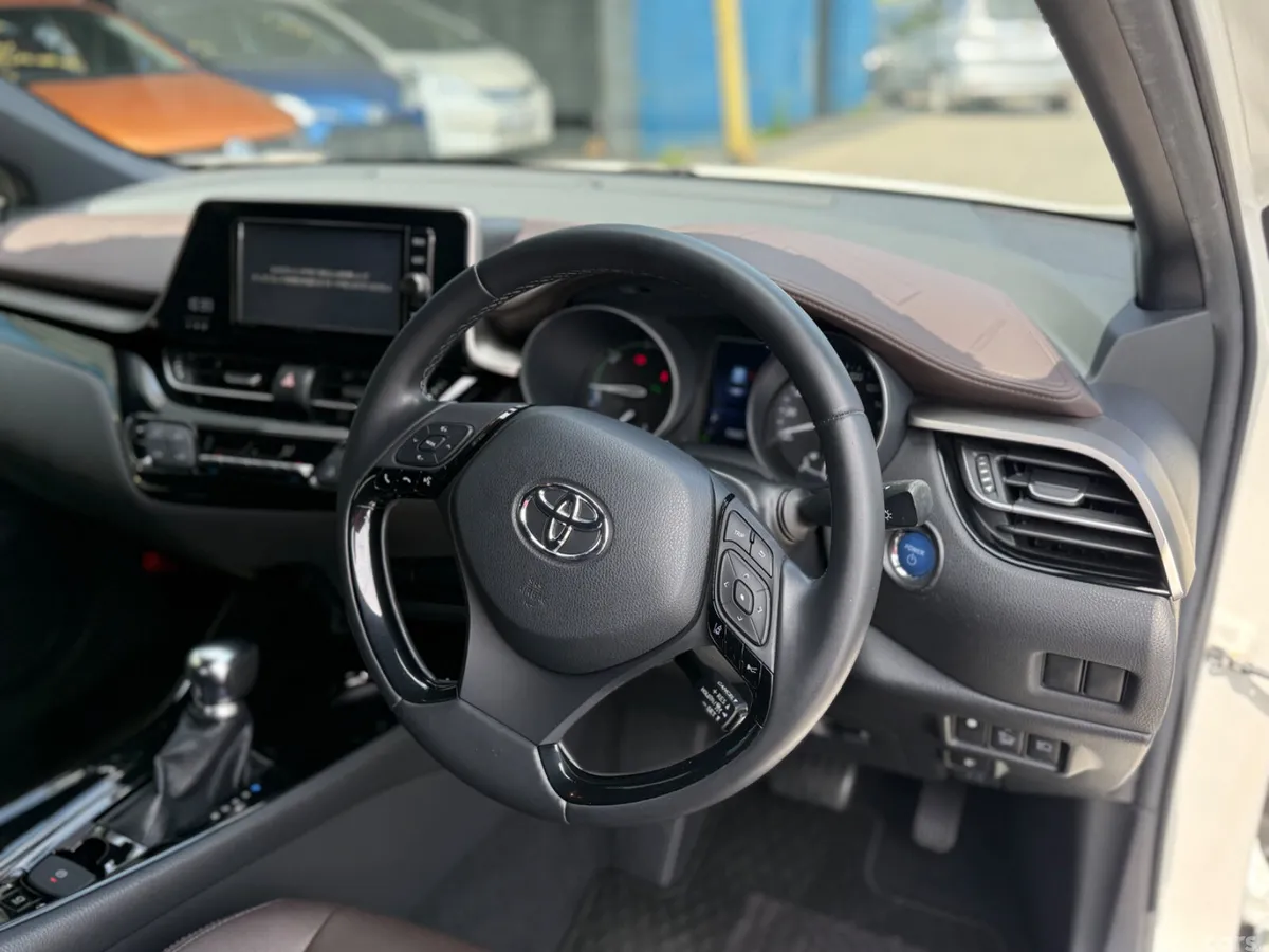 Toyota C-HR Hatchback, Petrol Hybrid, 2018, White