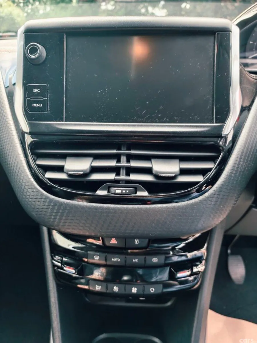 Peugeot 2008 Estate, Diesel, 2017, Red