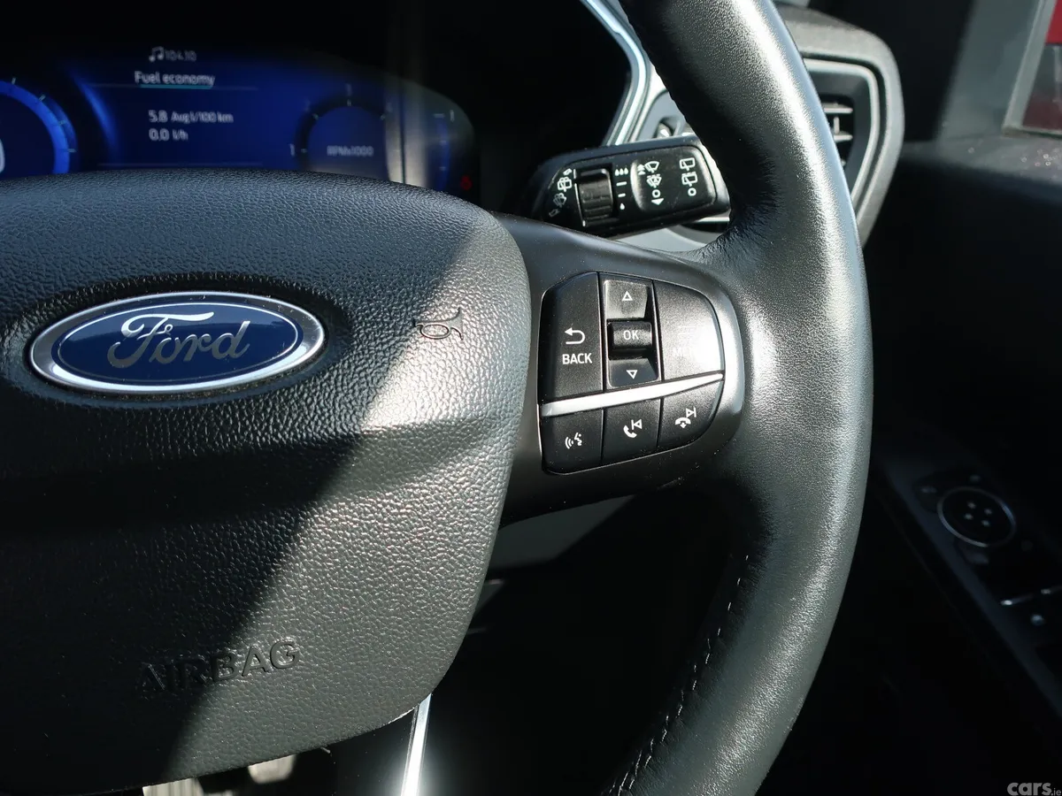 Ford Kuga SUV, Diesel, 2021, Red