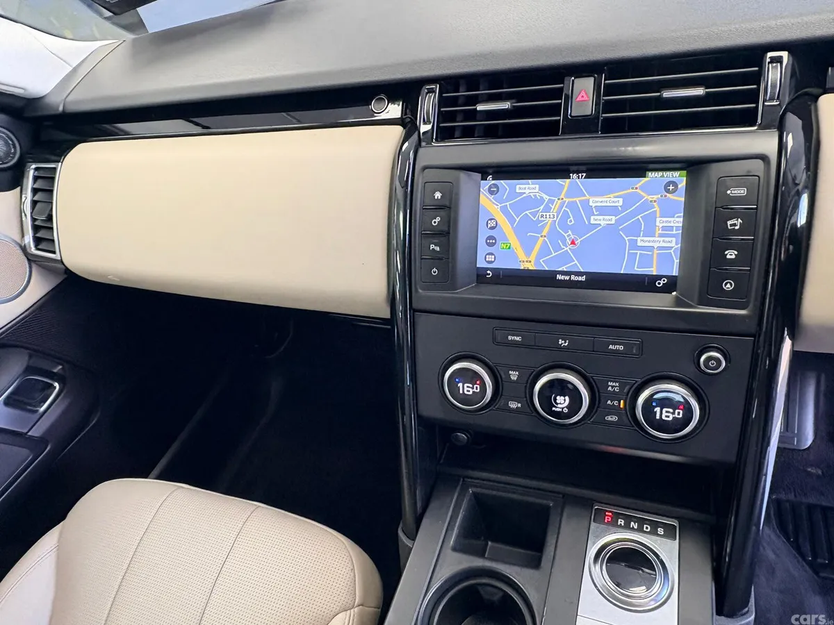 Land Rover Discovery SUV, Diesel, 2017, Black