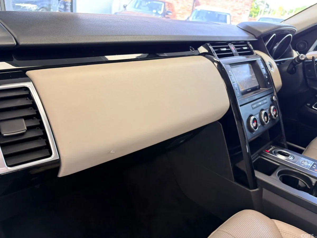 Land Rover Discovery SUV, Diesel, 2017, Black