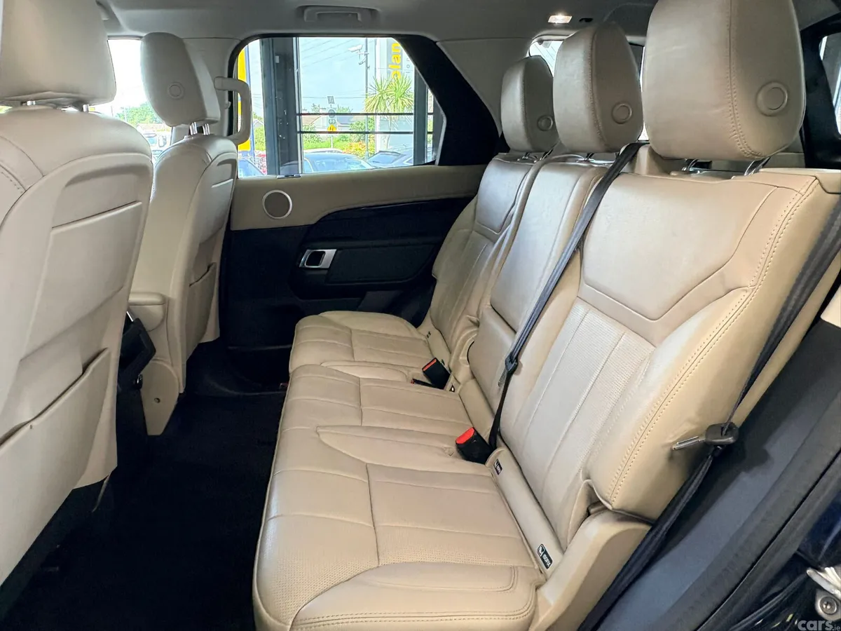 Land Rover Discovery SUV, Diesel, 2017, Black