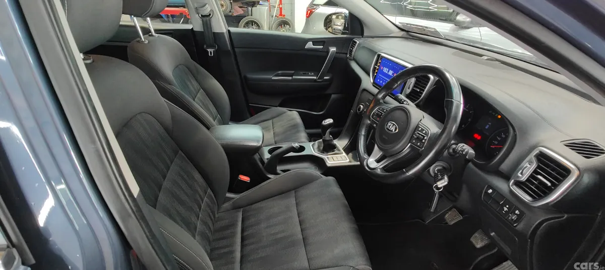 Kia Sportage SUV, Diesel, 2017, Blue