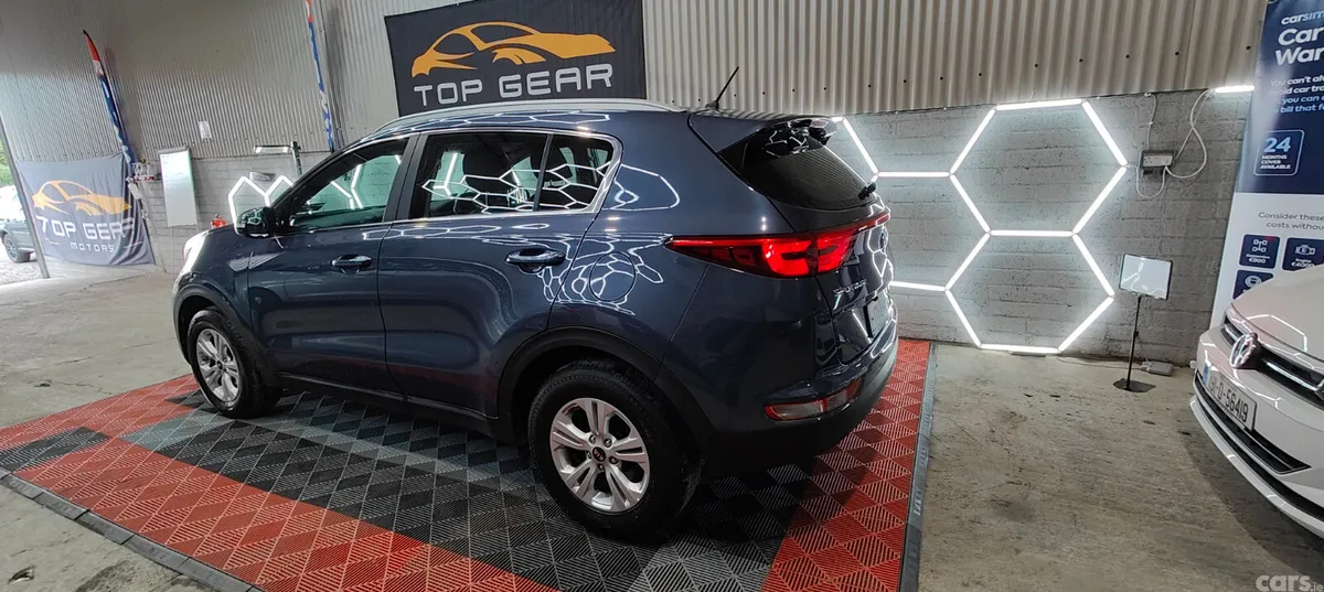 Kia Sportage SUV, Diesel, 2017, Blue