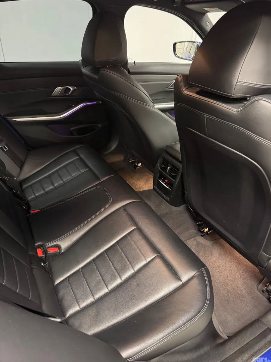 BMW 3-Series Saloon, Petrol Hybrid, 2021, Blue